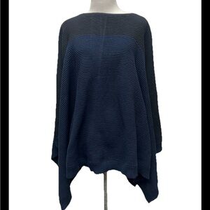 Lululemon It all Lines Up Navy Black Poncho One Size